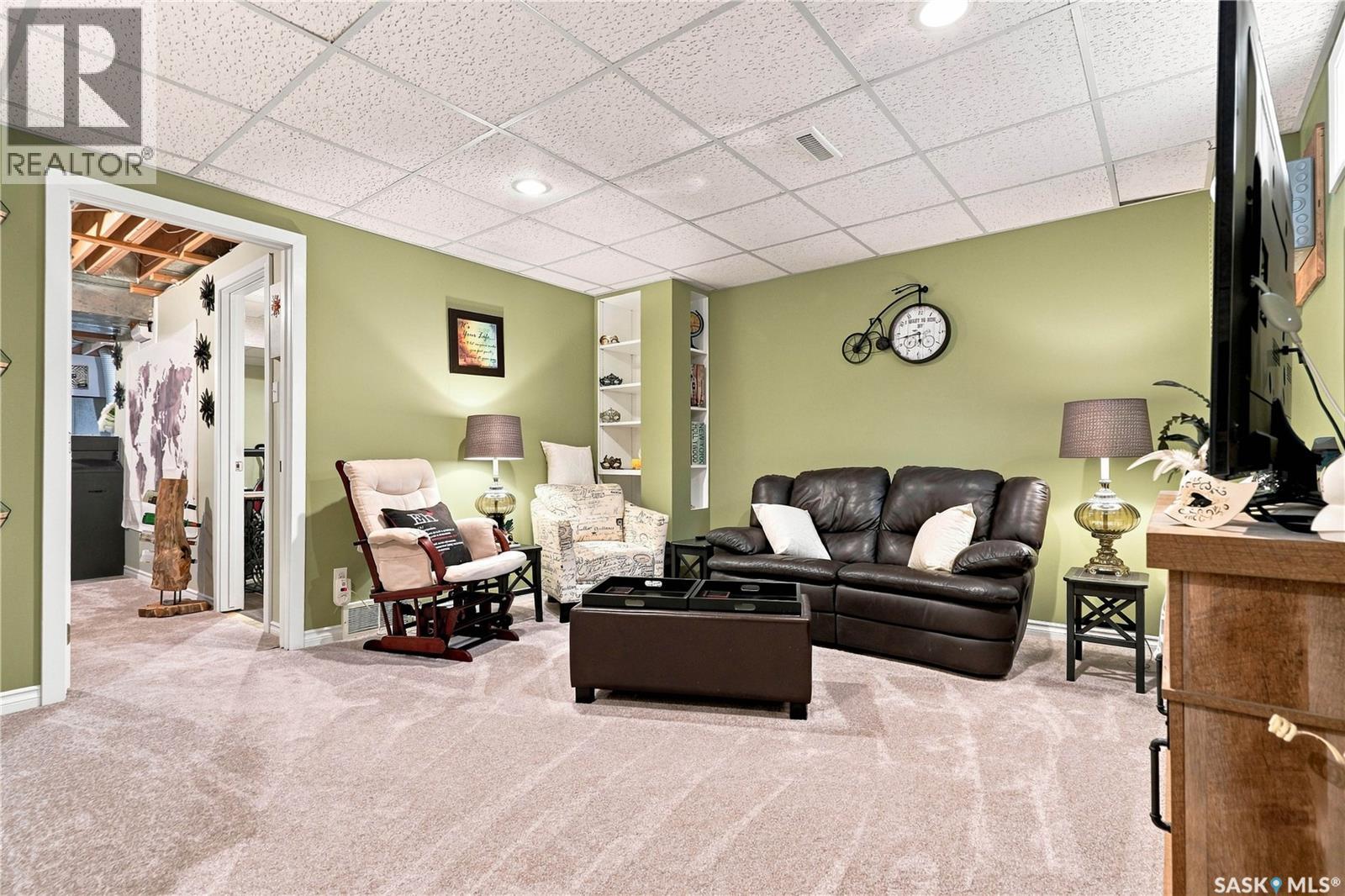 27 1128 Mckercher Drive Property Photo 35
