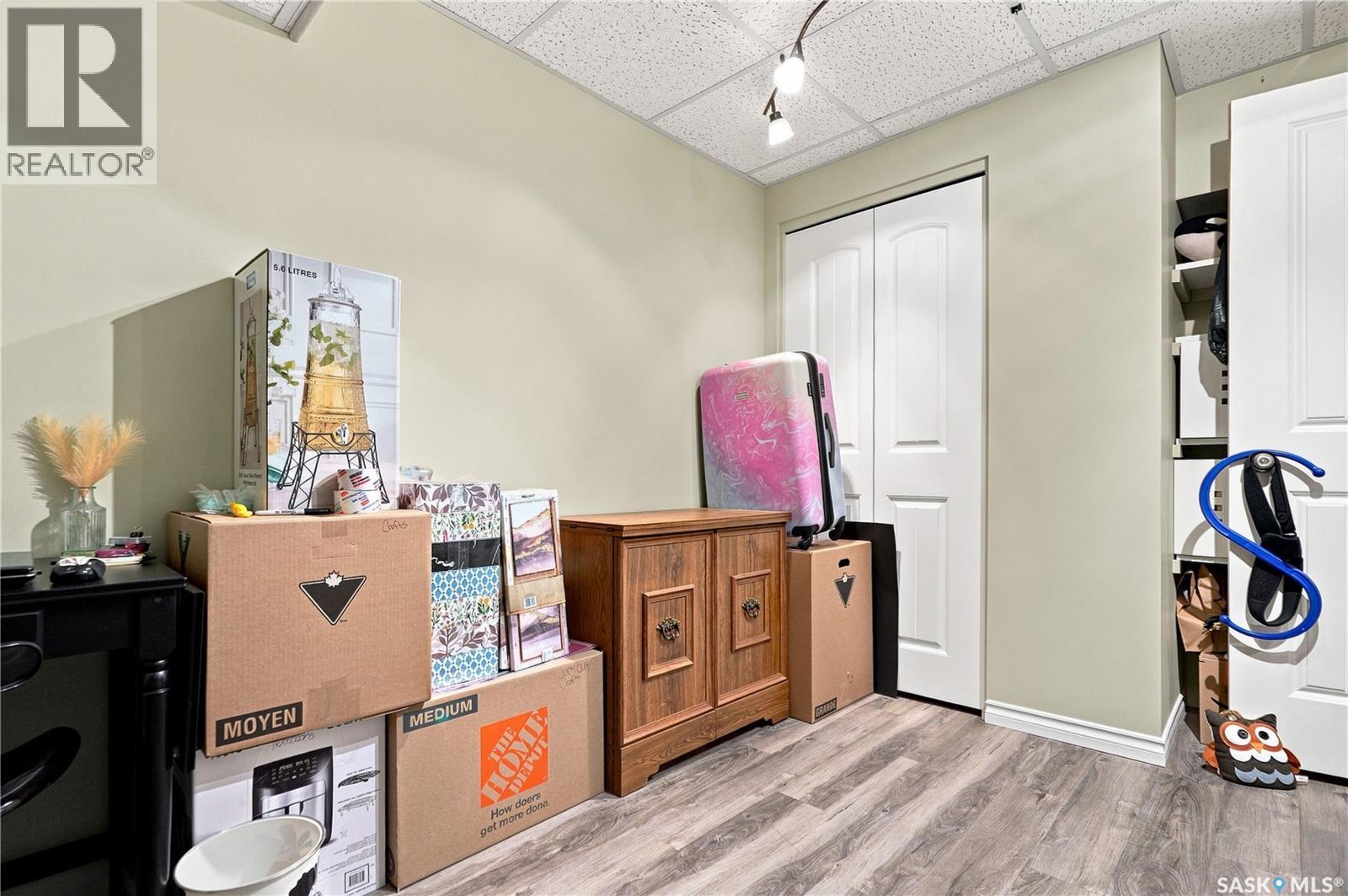 27 1128 Mckercher Drive Property Photo 39