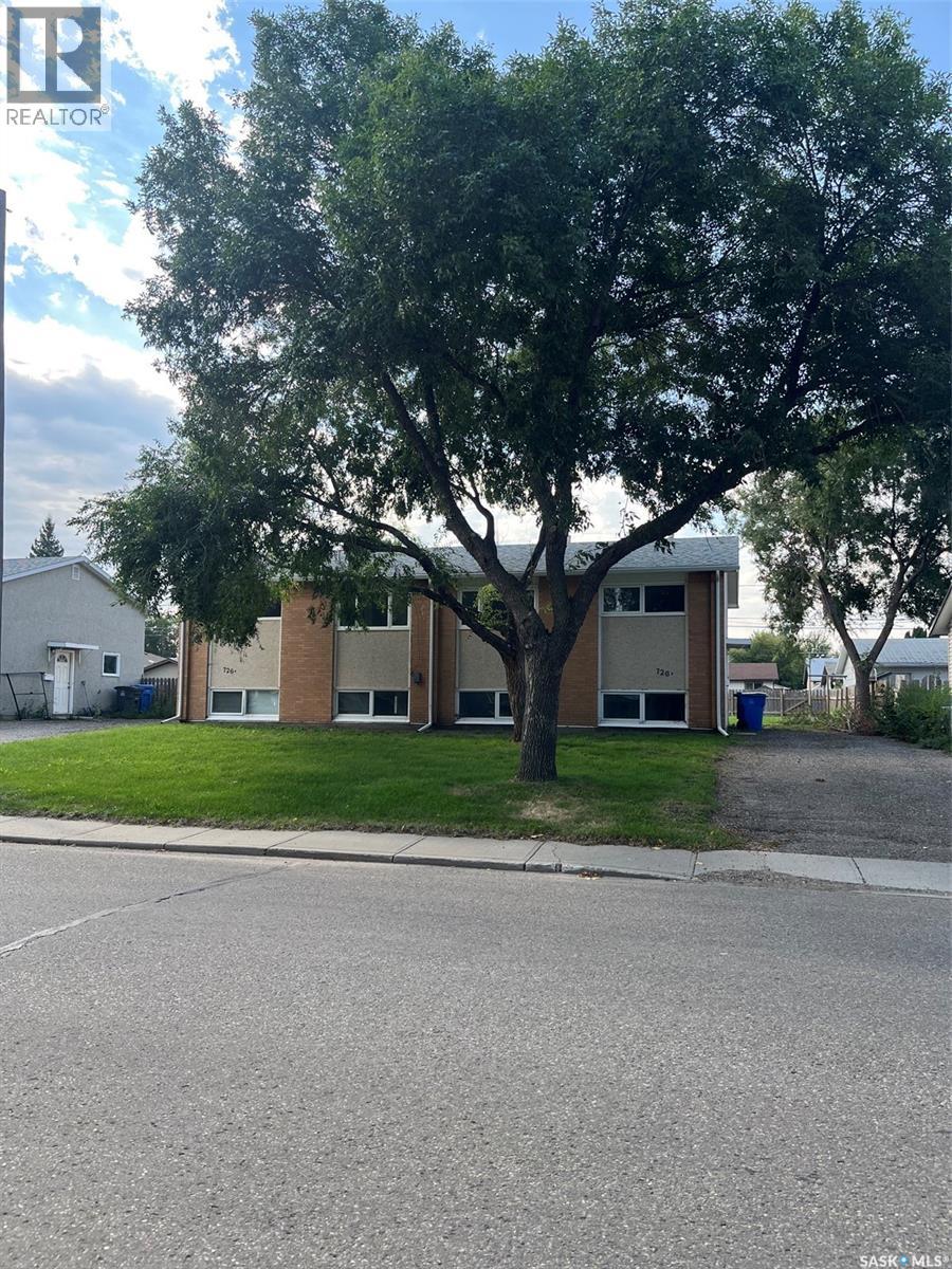 718-726 Albert Street Property Photo 2