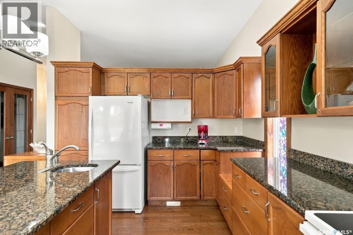 410 Bronson Crescent Property Photo 10