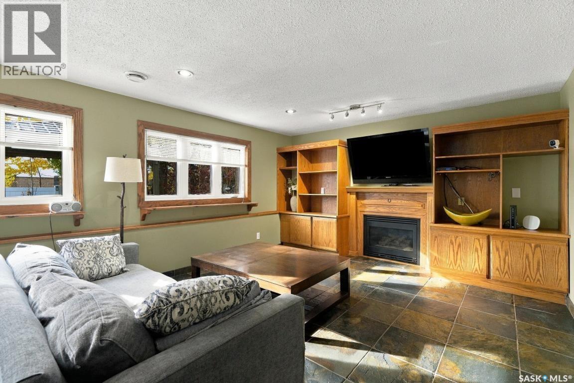 410 Bronson Crescent Property Photo 15