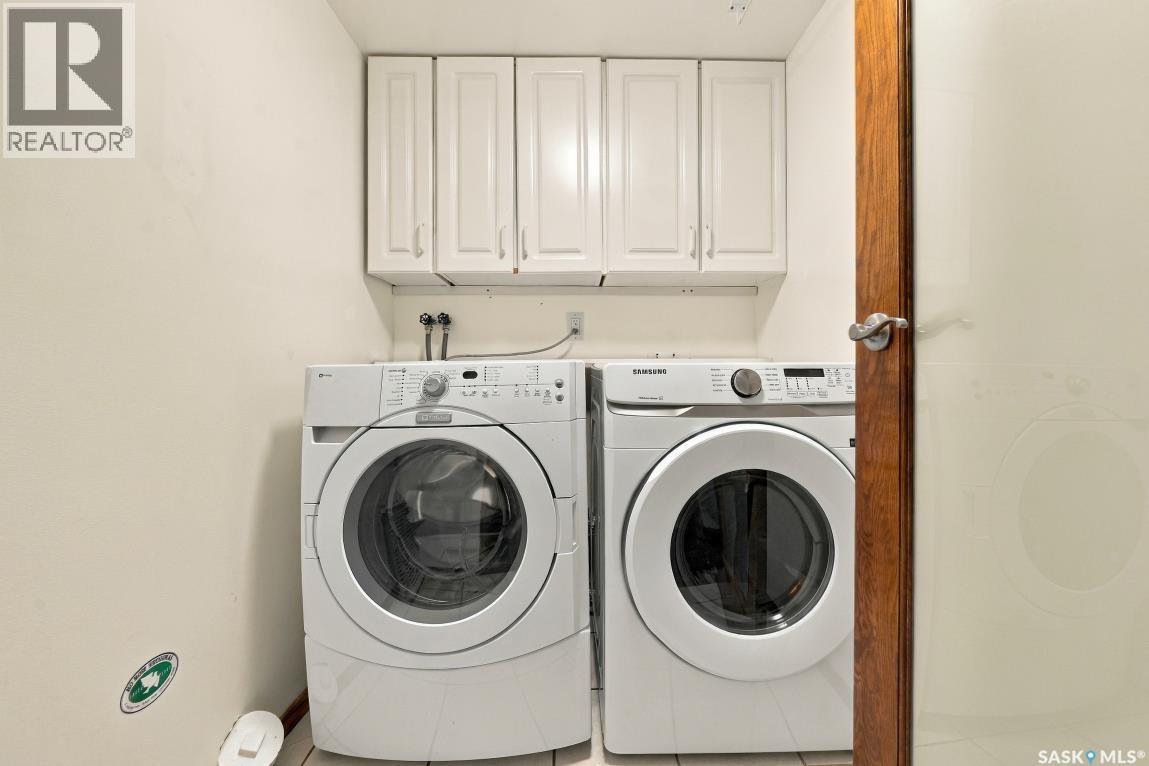 410 Bronson Crescent Property Photo 21