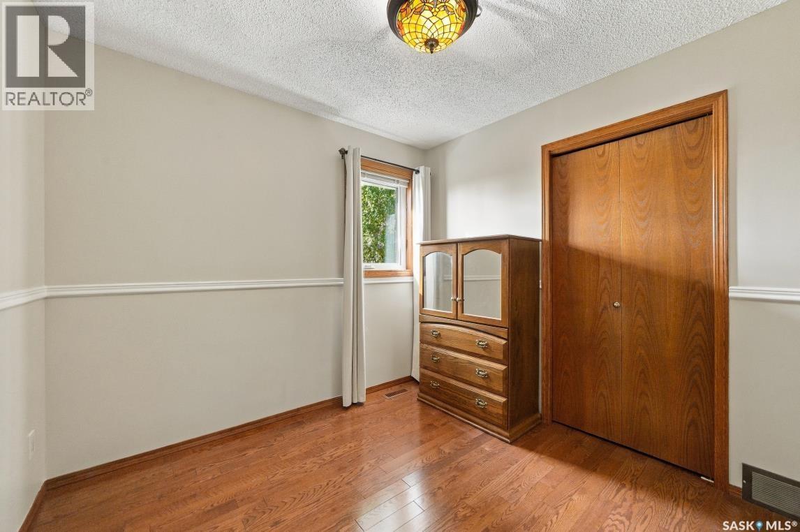410 Bronson Crescent Property Photo 29