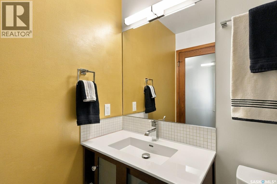 410 Bronson Crescent Property Photo 30