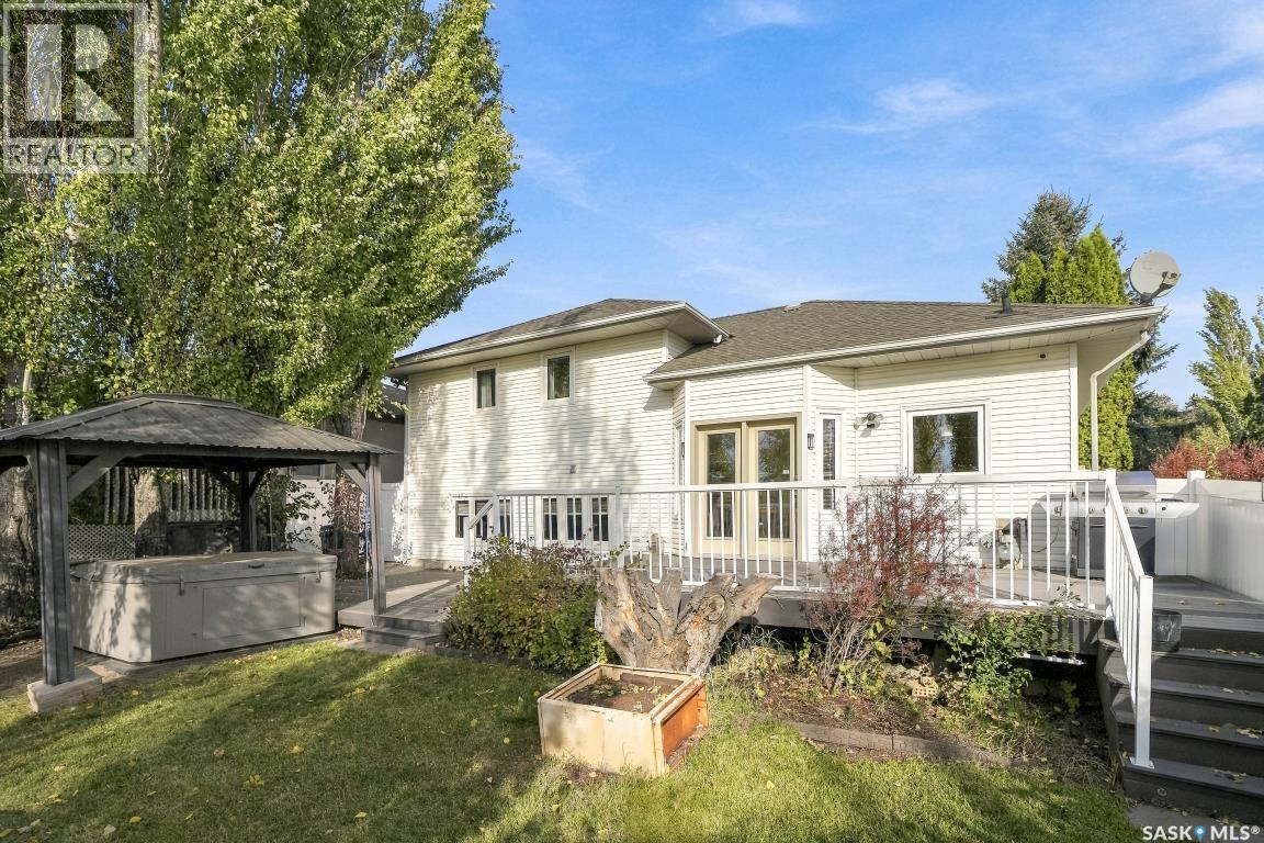 410 Bronson Crescent Property Photo 40