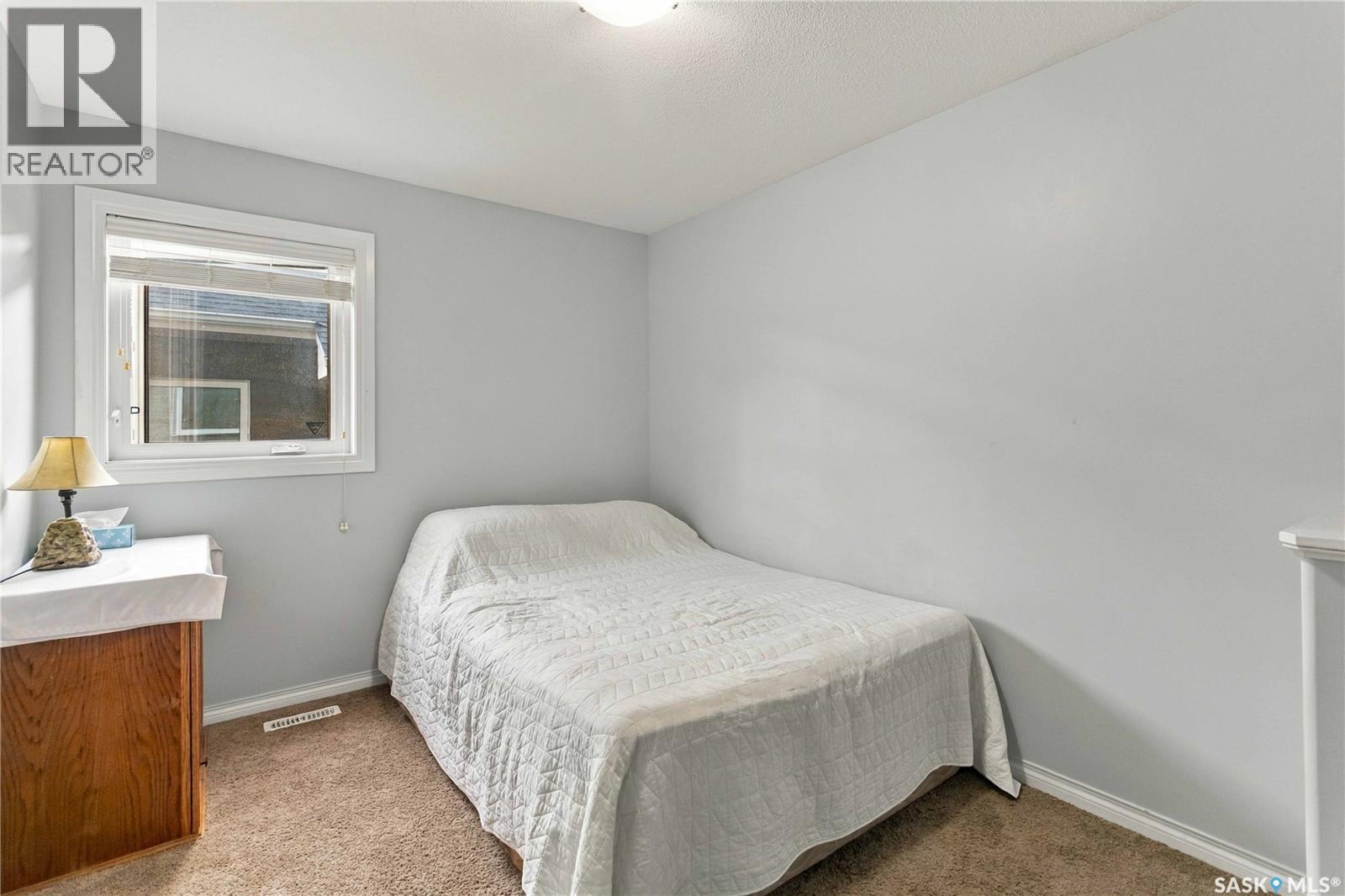 562 Rempel Manor Property Photo 15