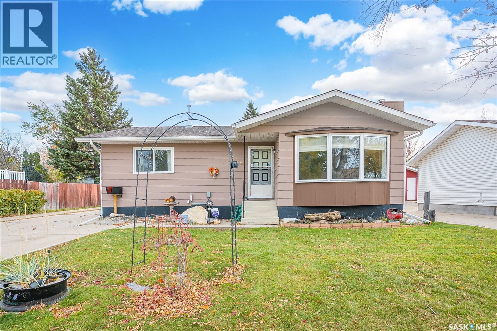 226 O'Regan CRESCENT Property Photo 1