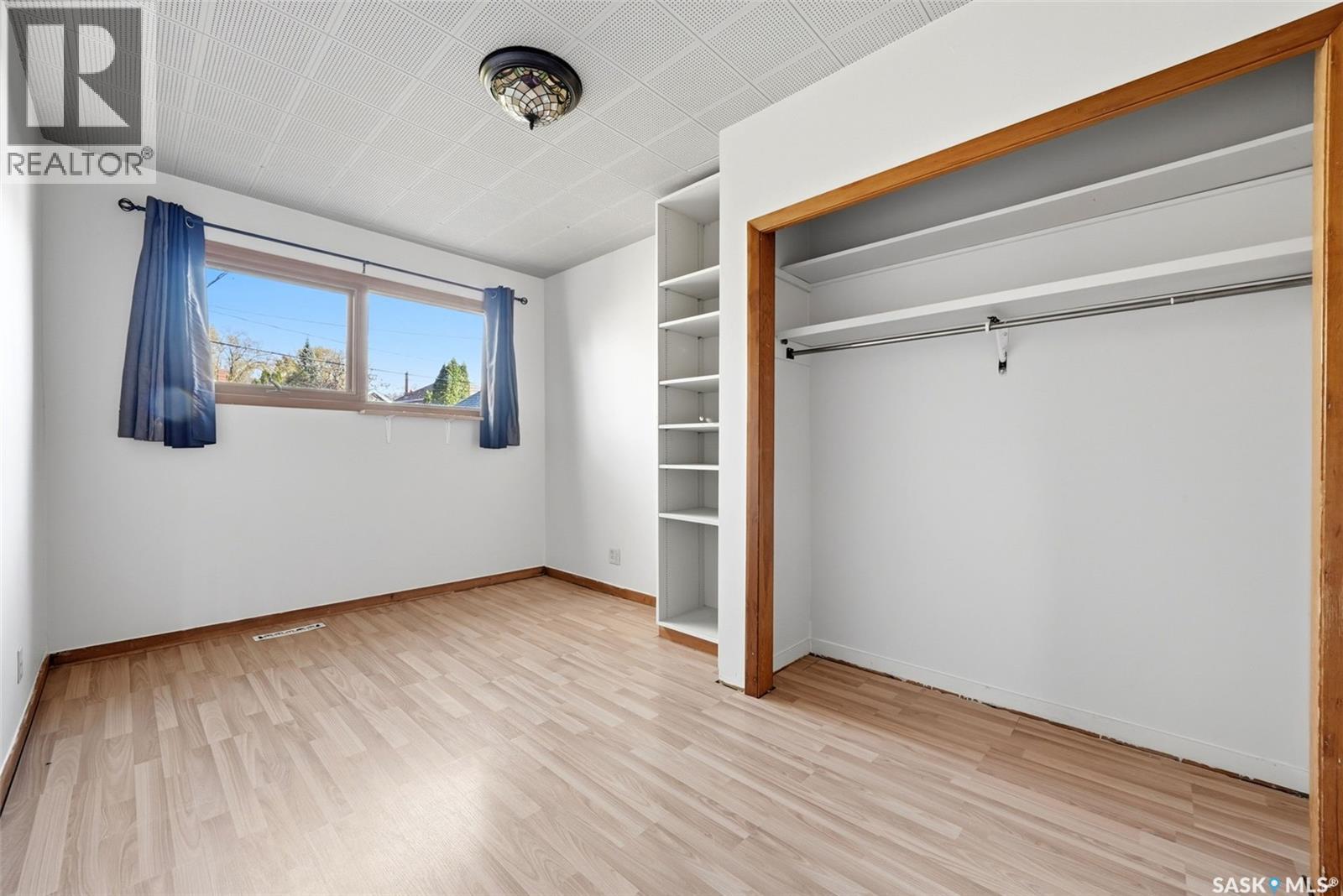 3129 Retallack Street Property Photo 14