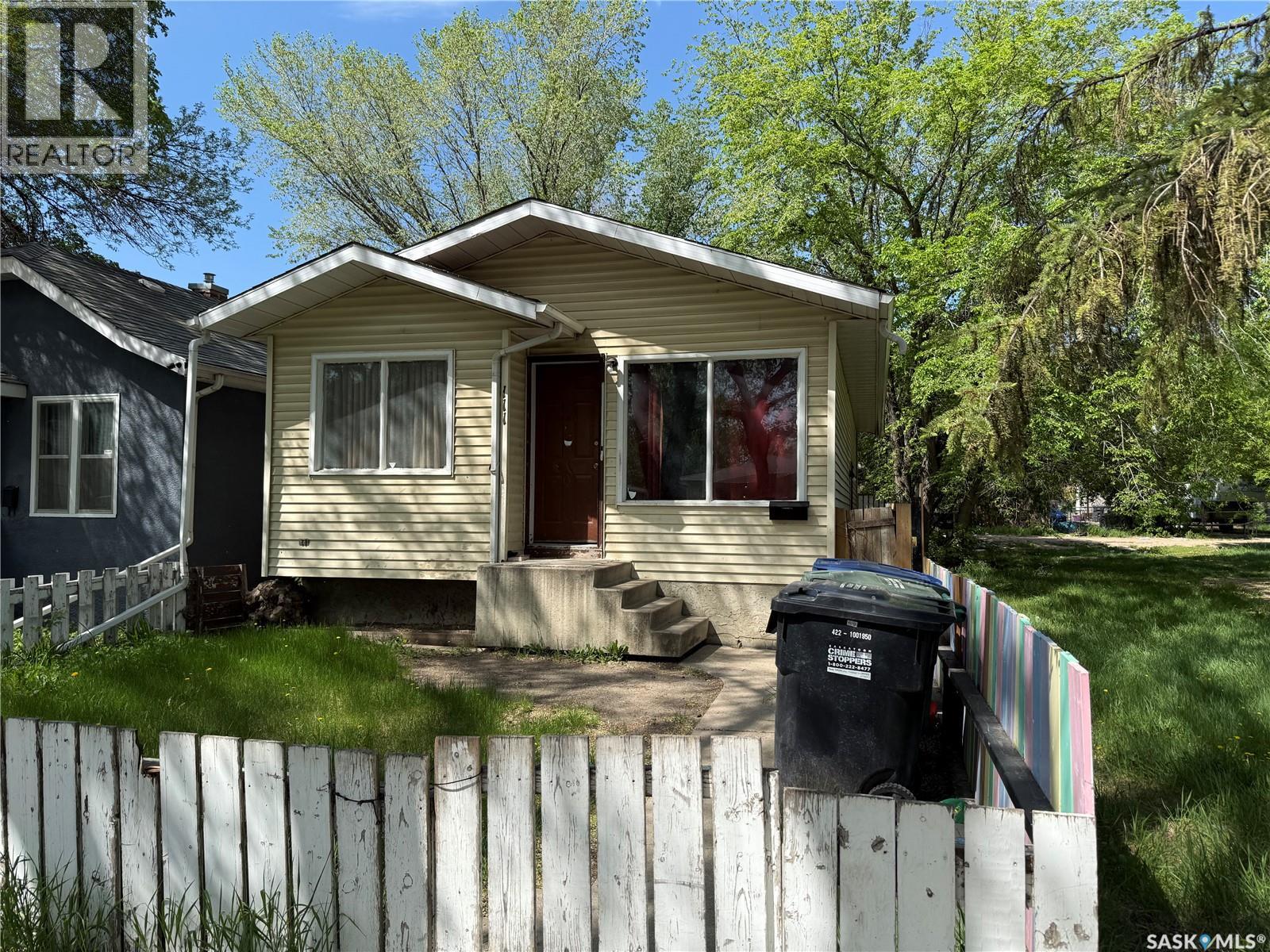 111 M Avenue S Property Photo 17