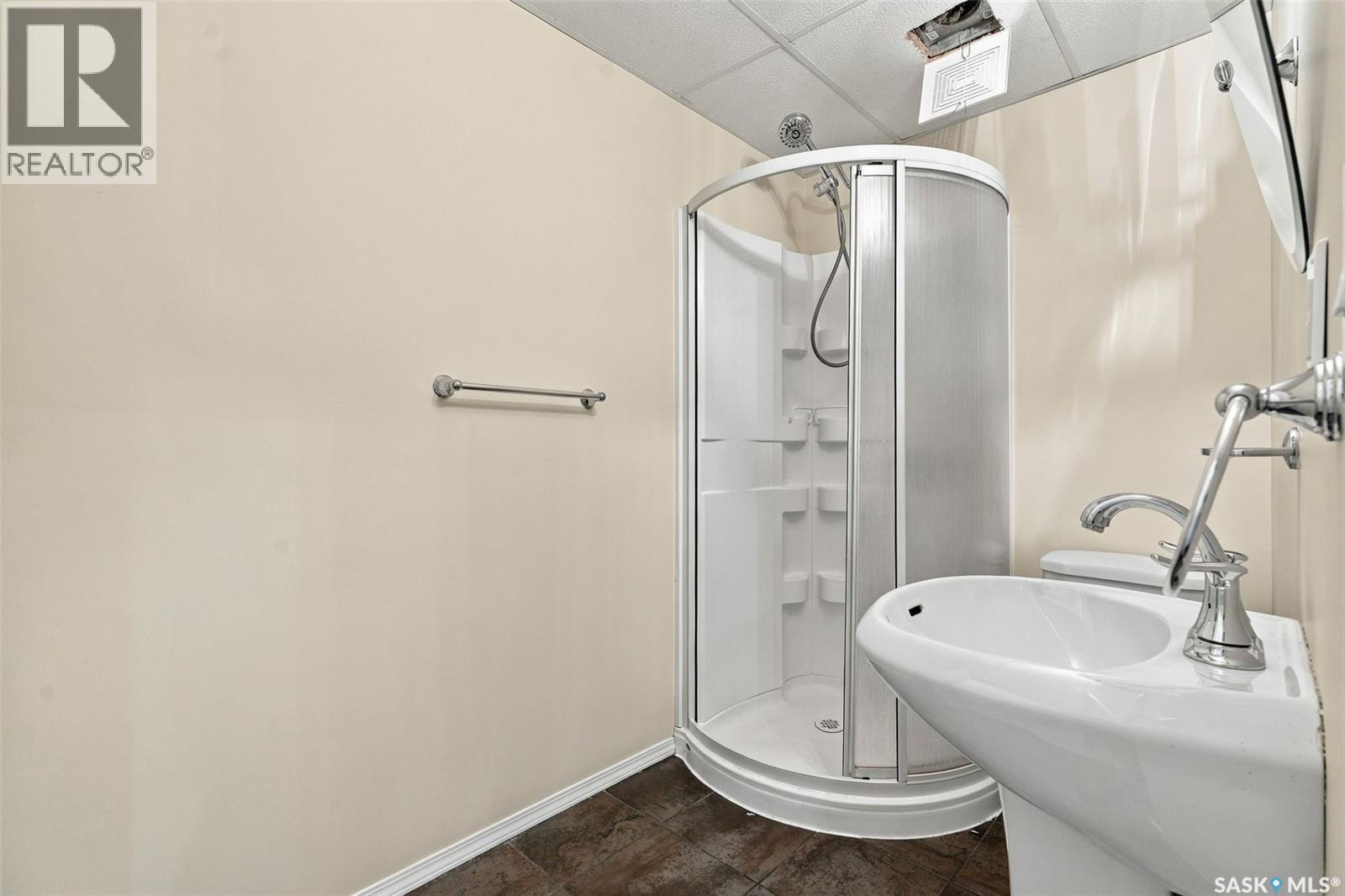 2 563 5th Avenue N Property Photo 43