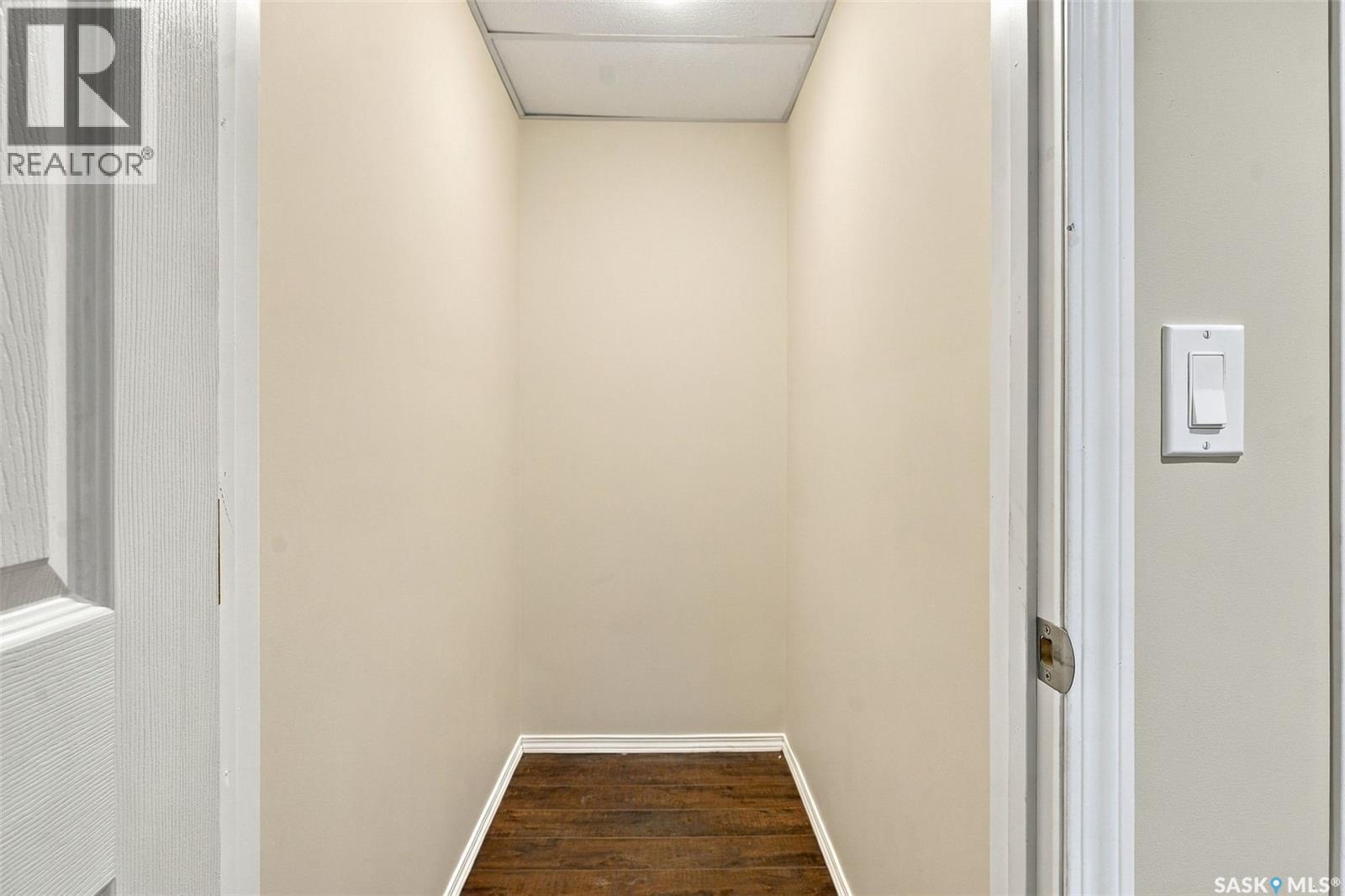 2 563 5th Avenue N Property Photo 45