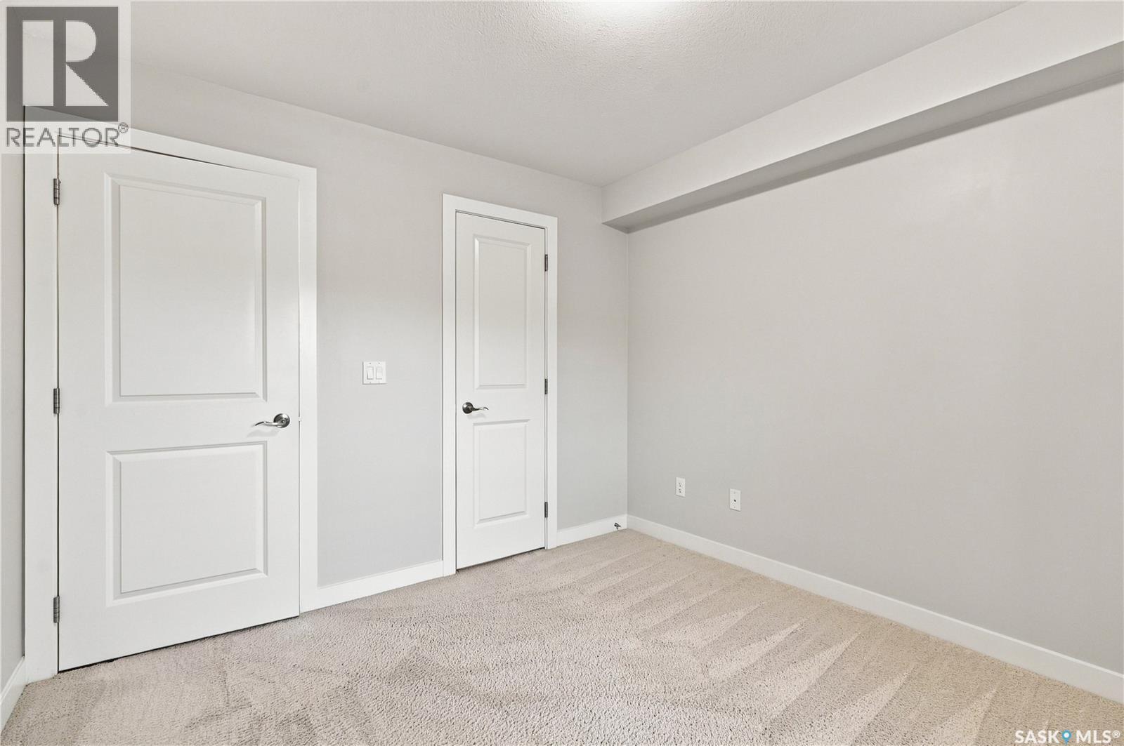 104b 415 Hunter Road Property Photo 16