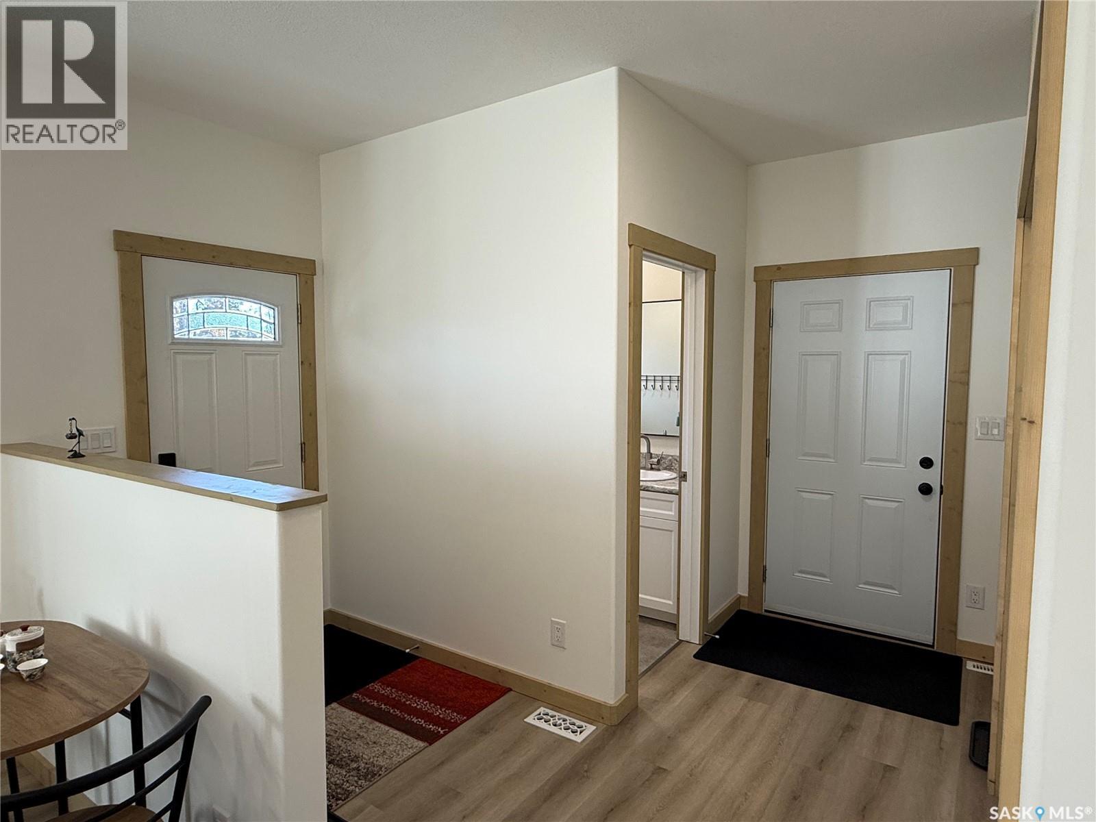 108 Central Avenue Property Photo 5
