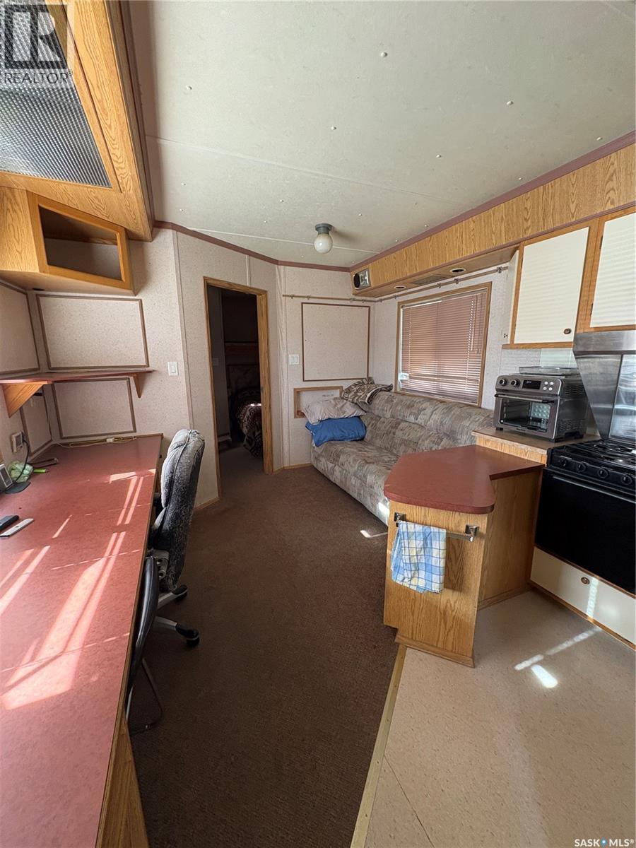 306 1st Avenue E Property Photo 6