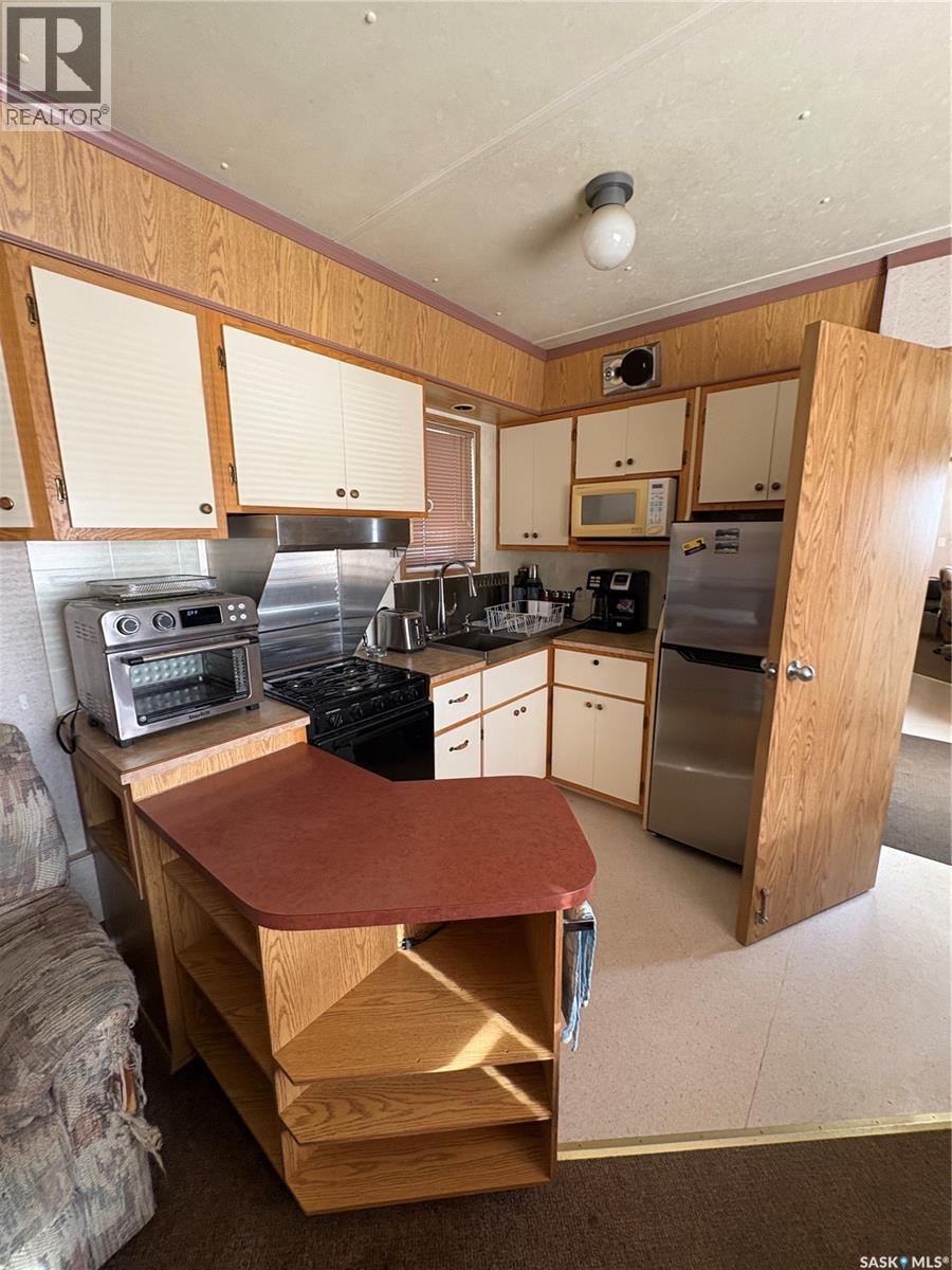 306 1st Avenue E Property Photo 7