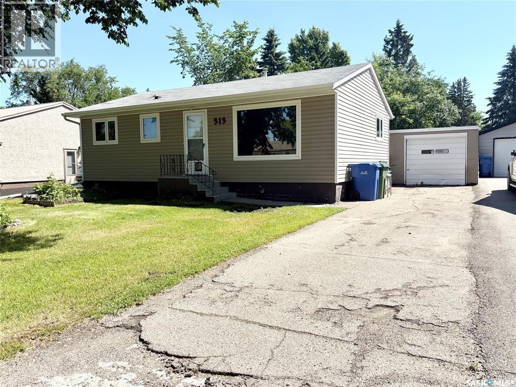 313 Myrtle AVENUE Property Photo 1