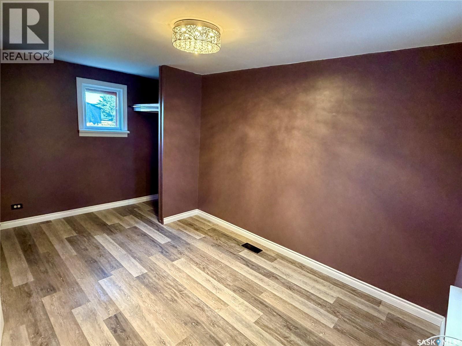 302 3rd Street Property Photo 13