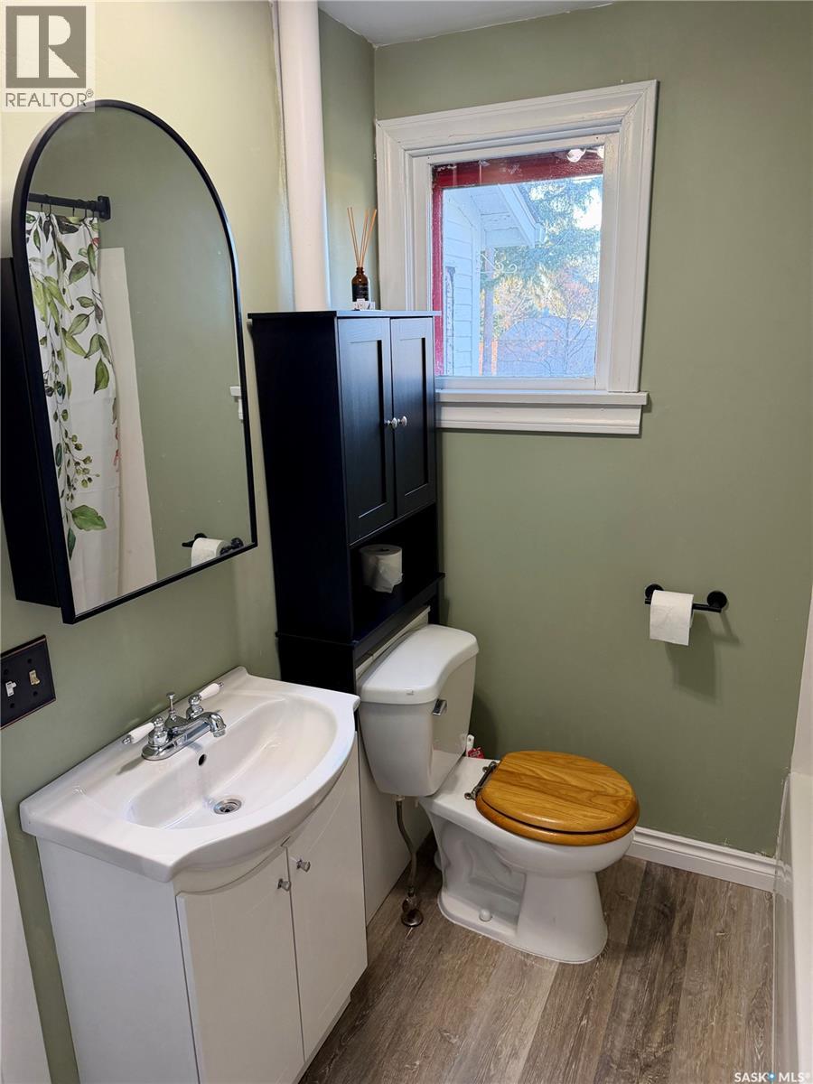 302 3rd Street Property Photo 16