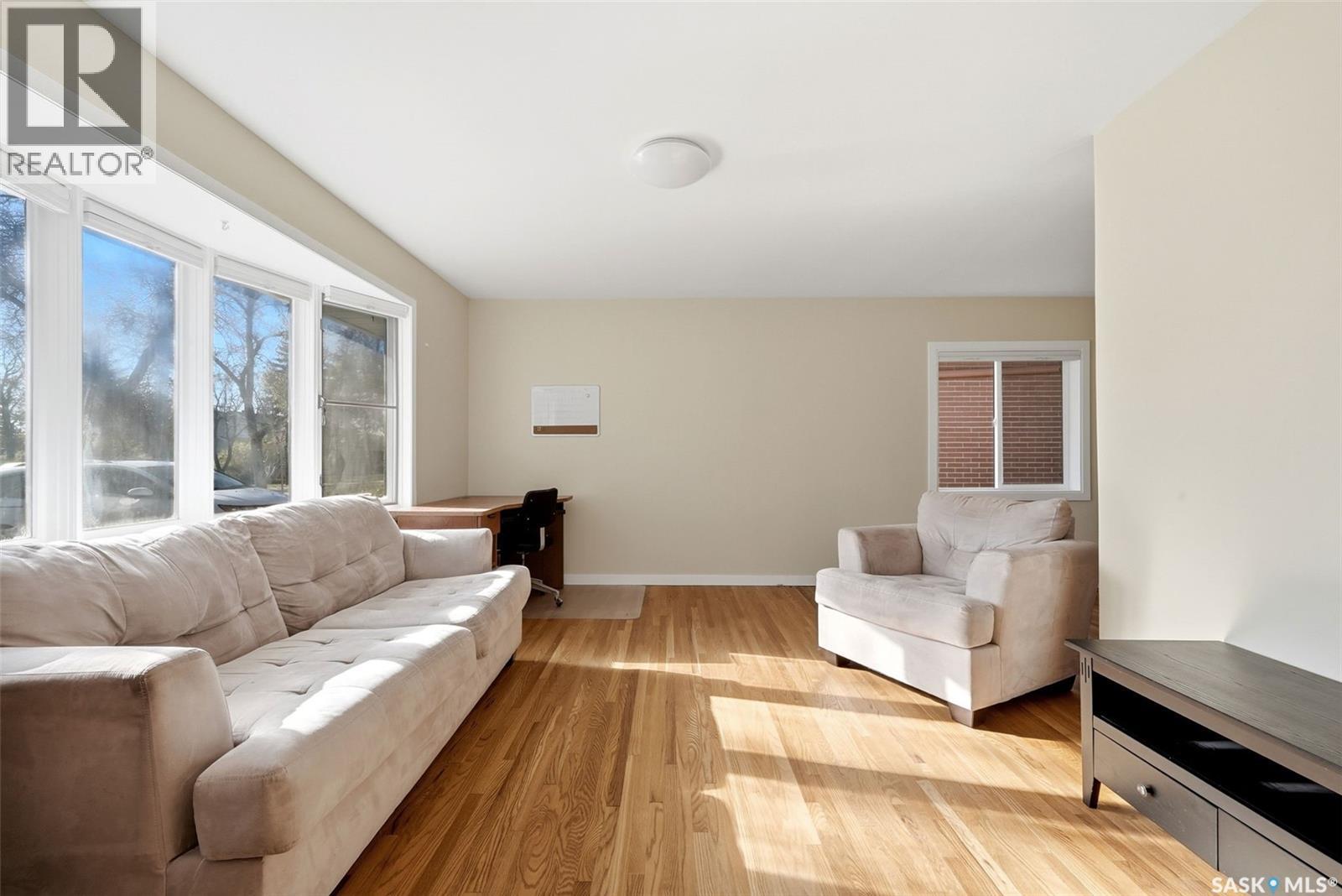 3548 Allen Avenue Property Photo 4