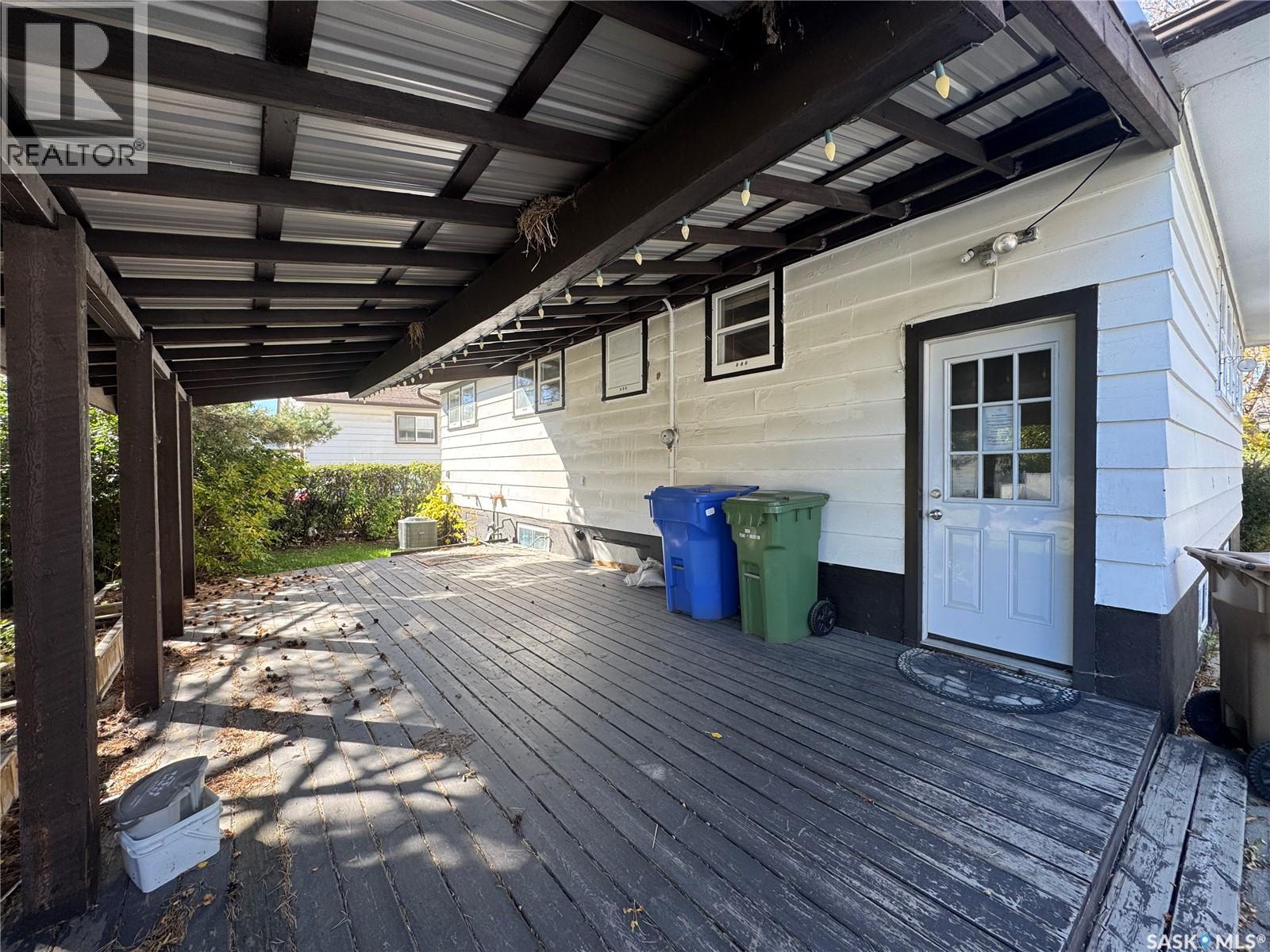 629 17th Avenue E Property Photo 24