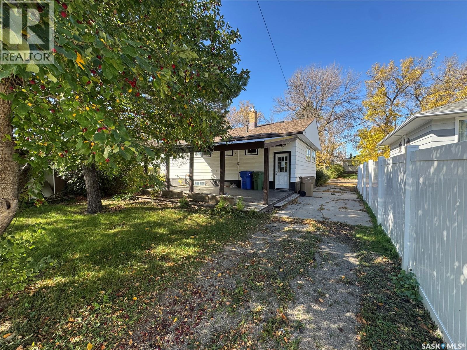 629 17th Avenue E Property Photo 25