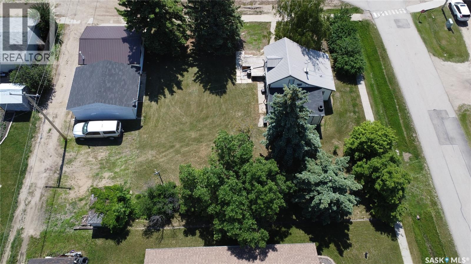307 Missouri Avenue Property Photo 1