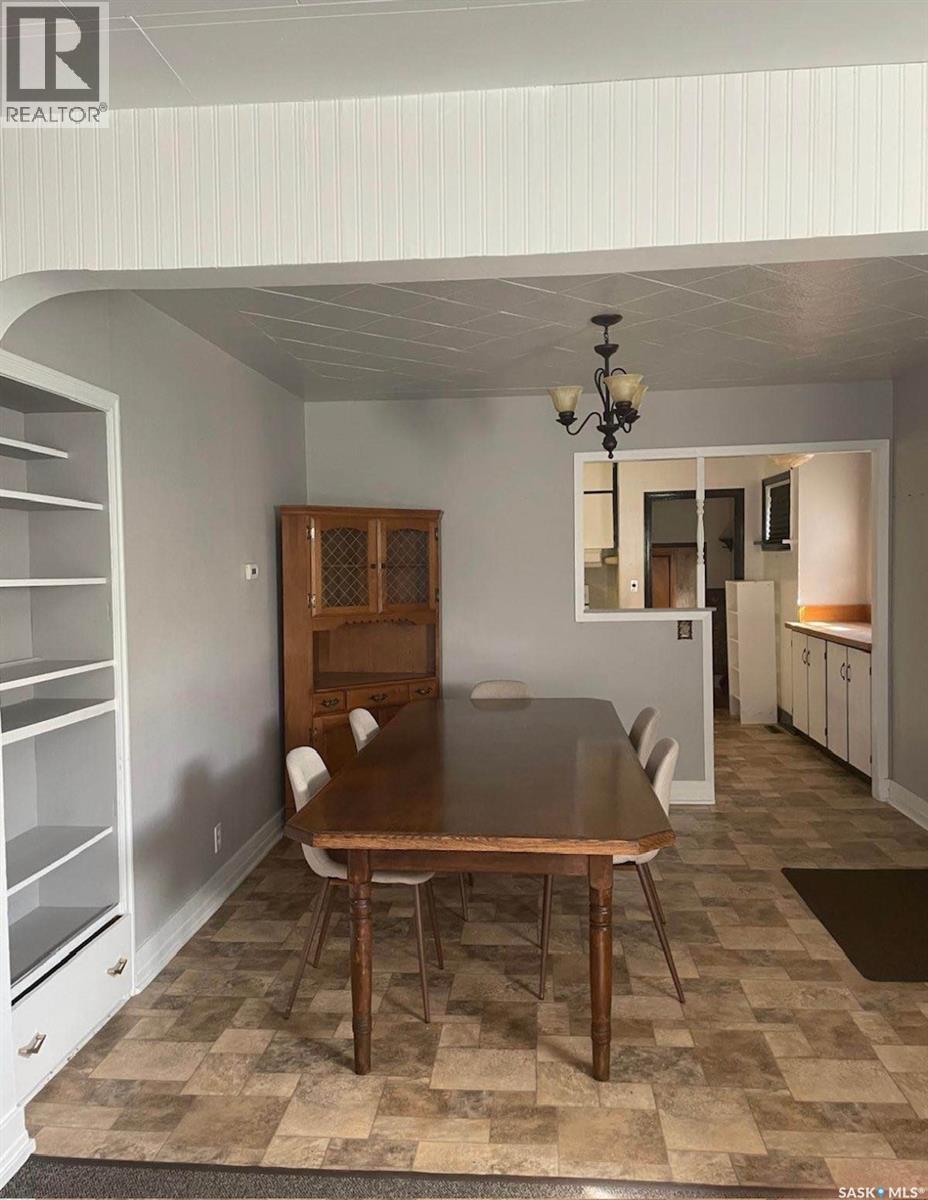 205 Railway Avenue Property Photo 14