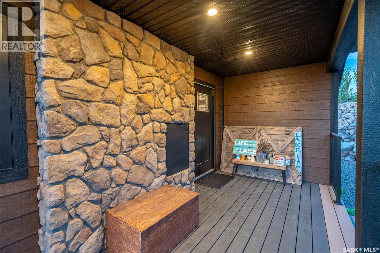 801 Spruce Street Property Photo 17