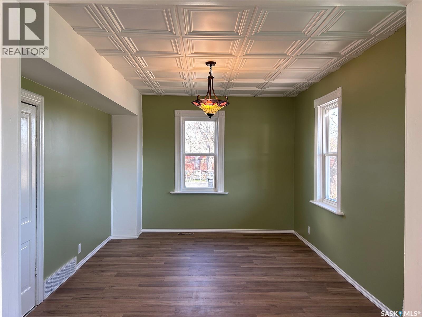 315 3rd Street Property Photo 13