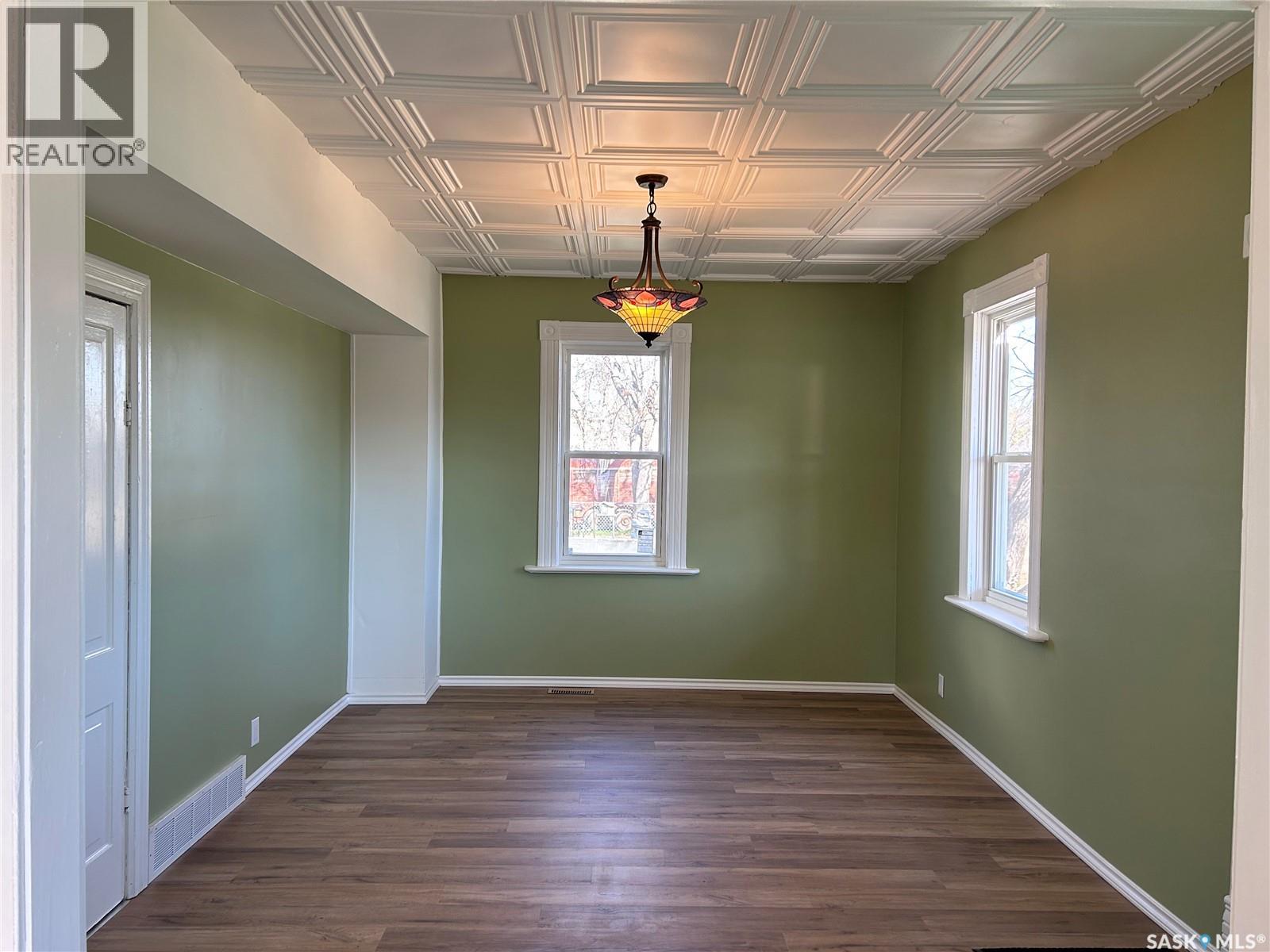 315 3rd Street Property Photo 14
