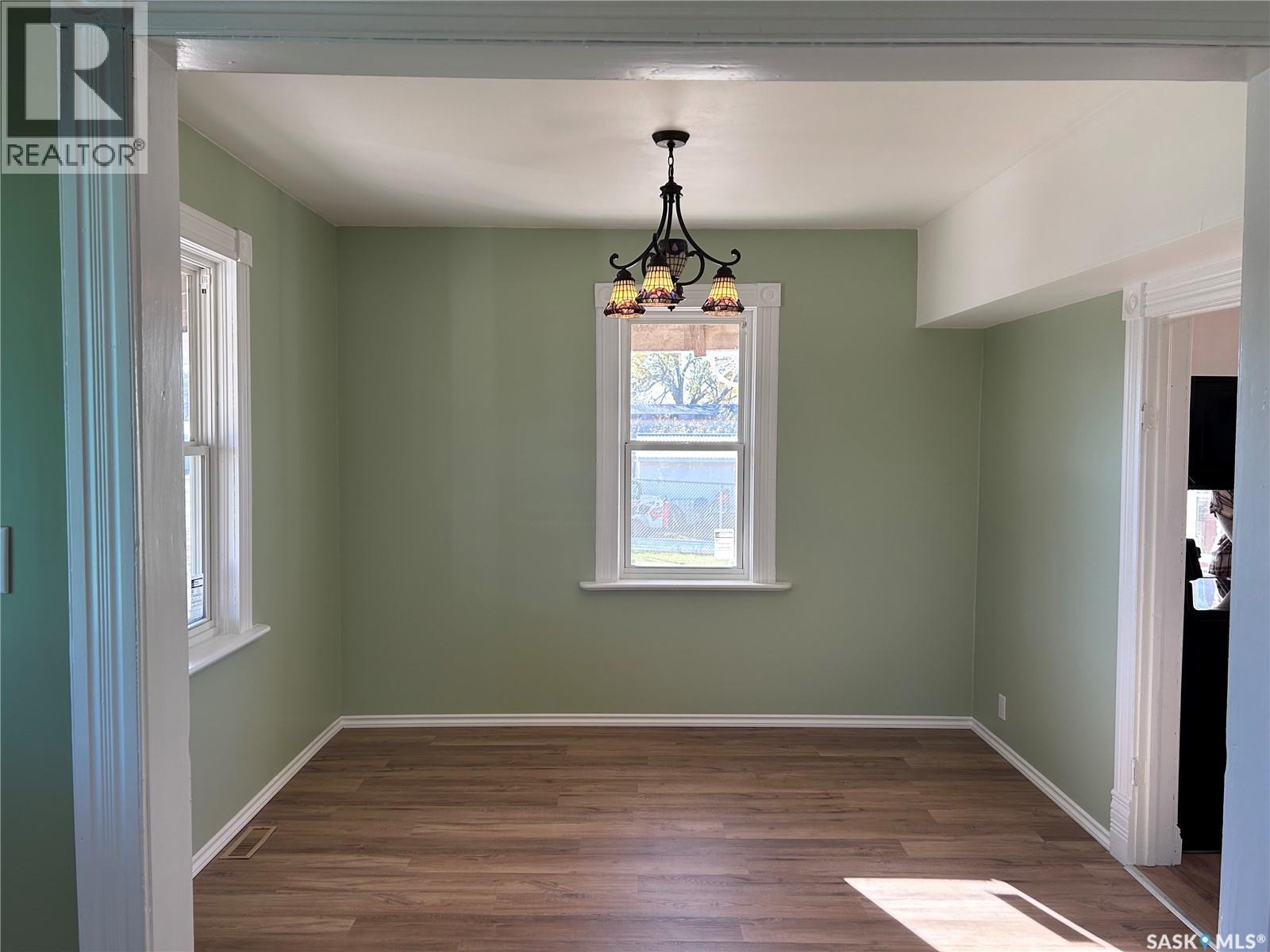 315 3rd Street Property Photo 16