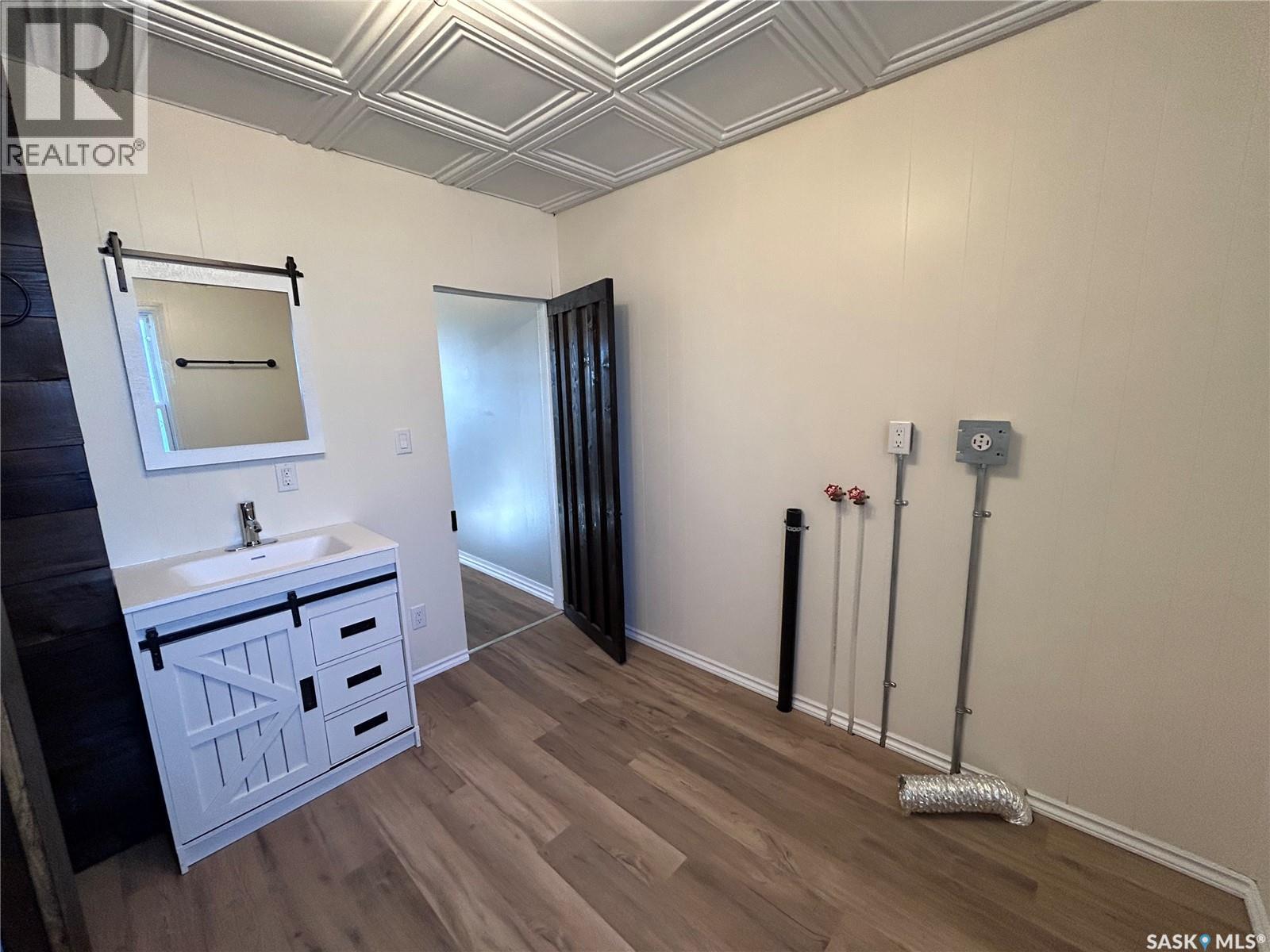 315 3rd Street Property Photo 22