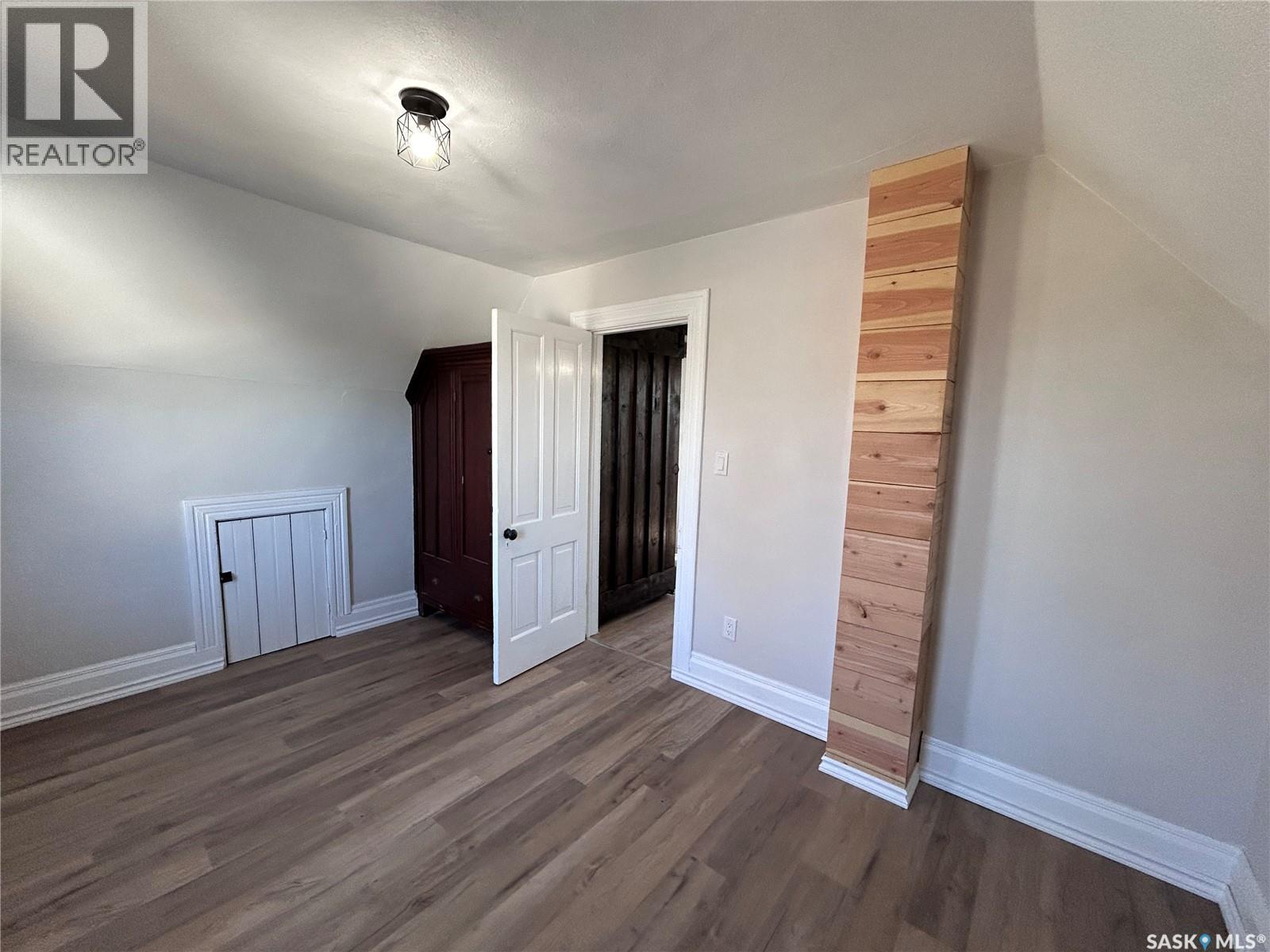 315 3rd Street Property Photo 29