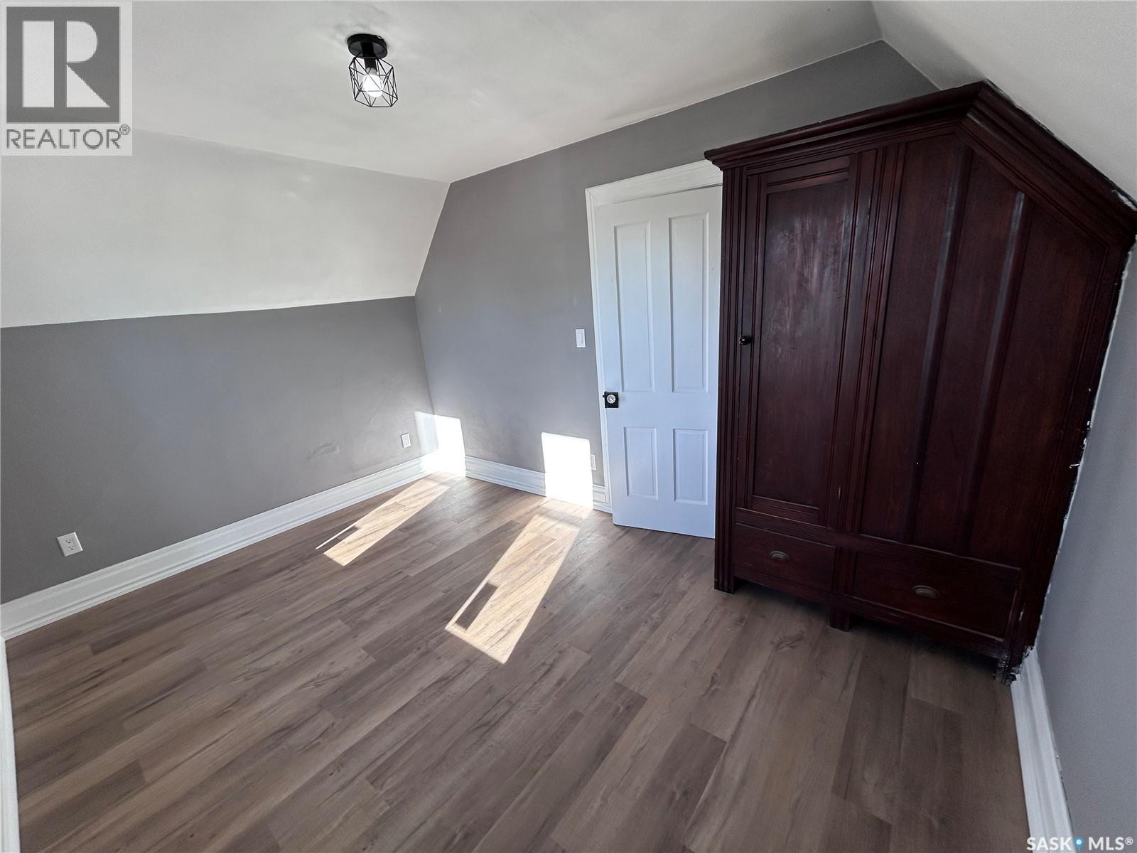 315 3rd Street Property Photo 35