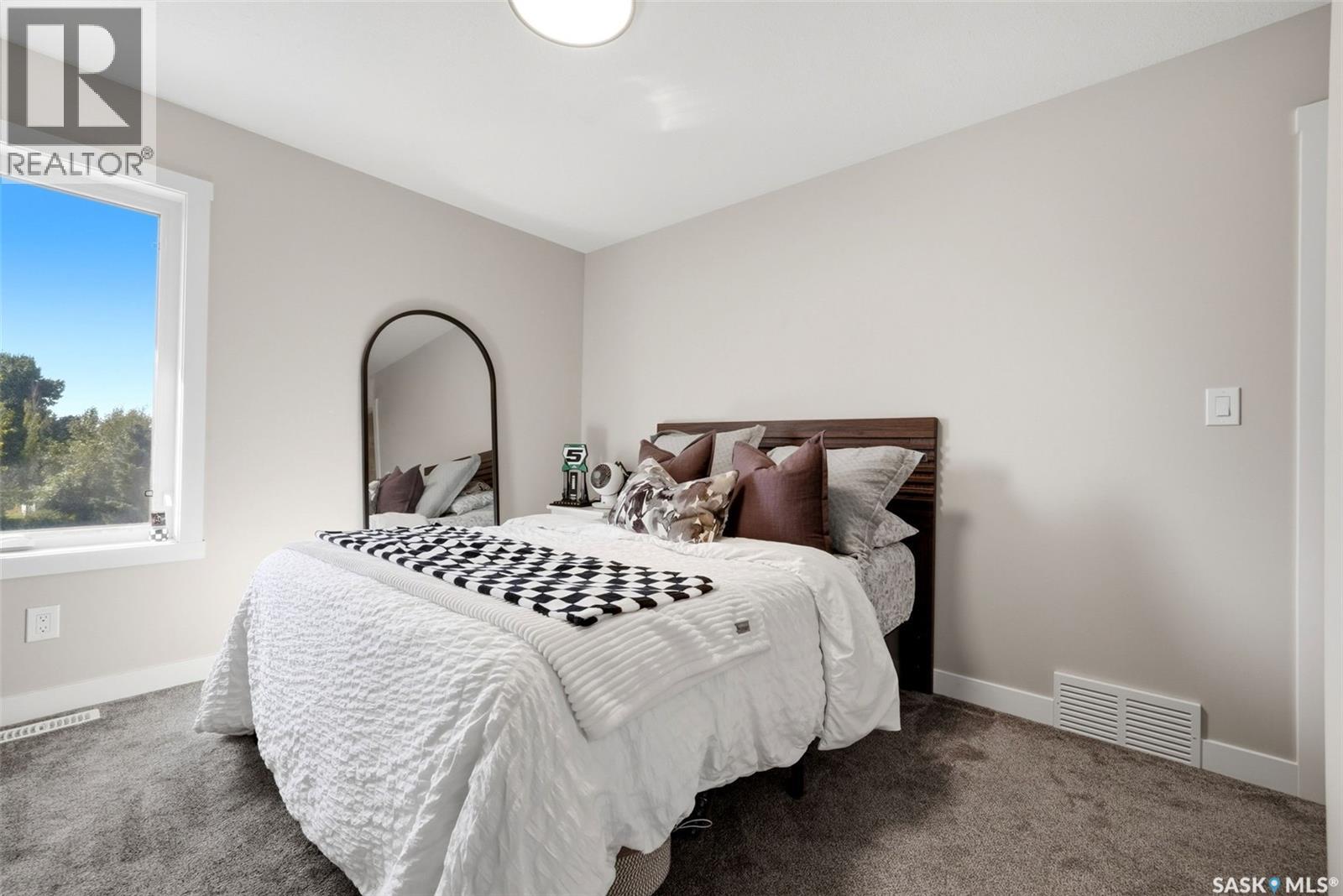 715 3rd Avenue Property Photo 29