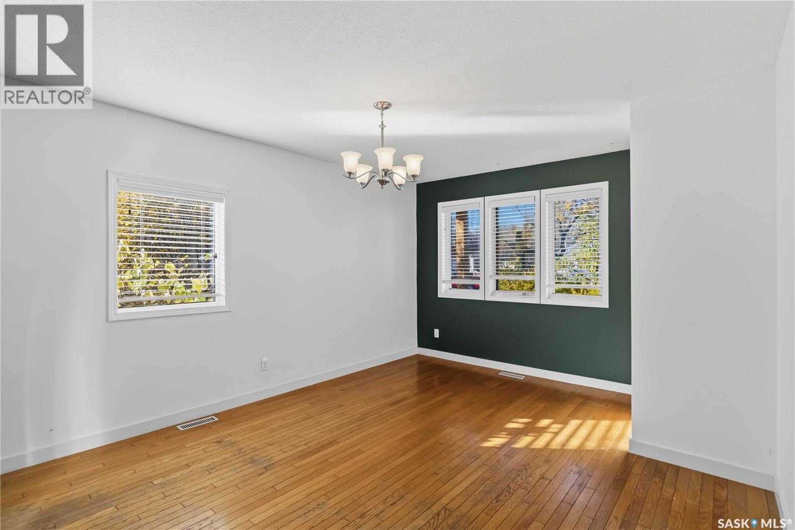 826 I Avenue N Property Photo 13
