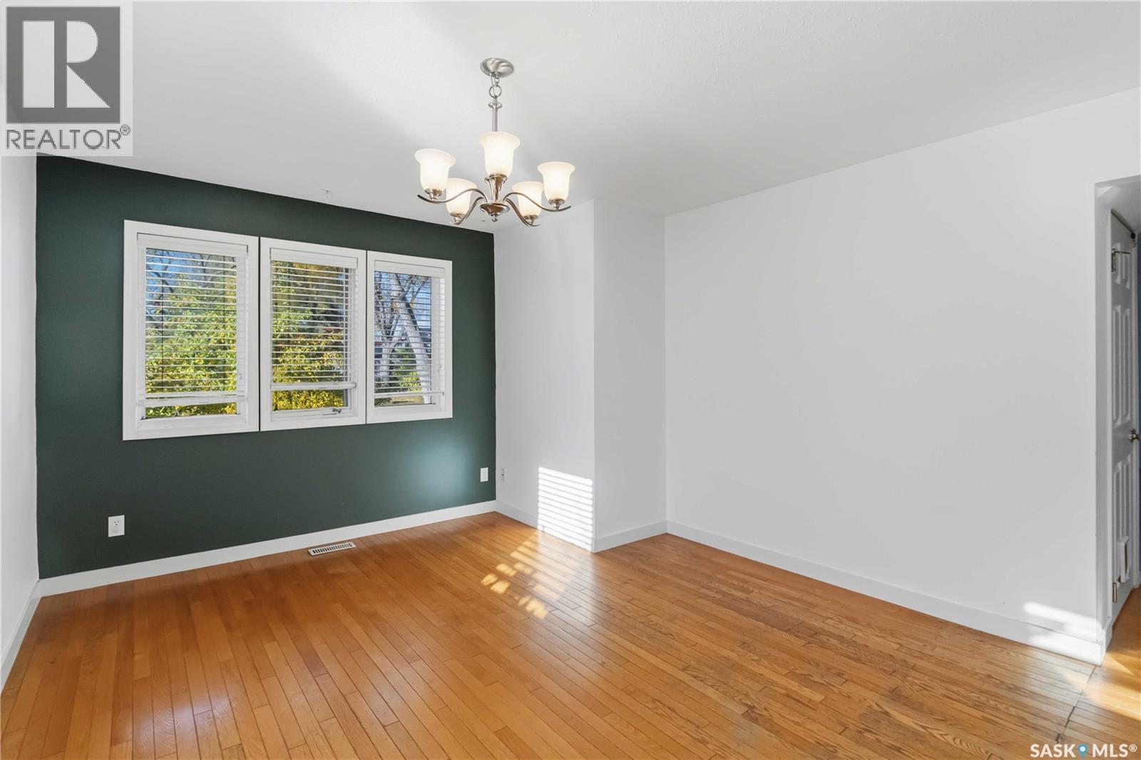 826 I Avenue N Property Photo 14