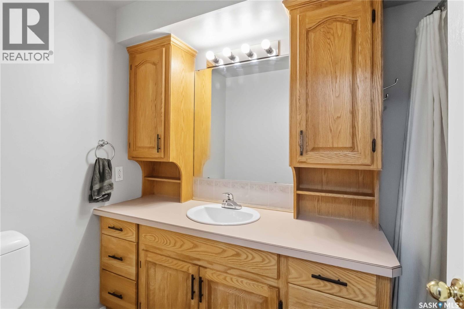 826 I Avenue N Property Photo 30