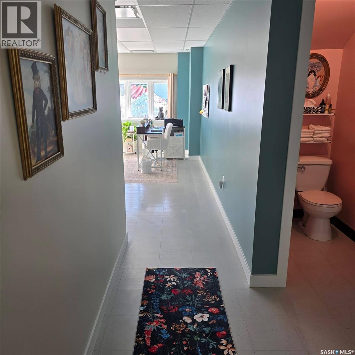 106 Vincent Avenue W Property Photo 27