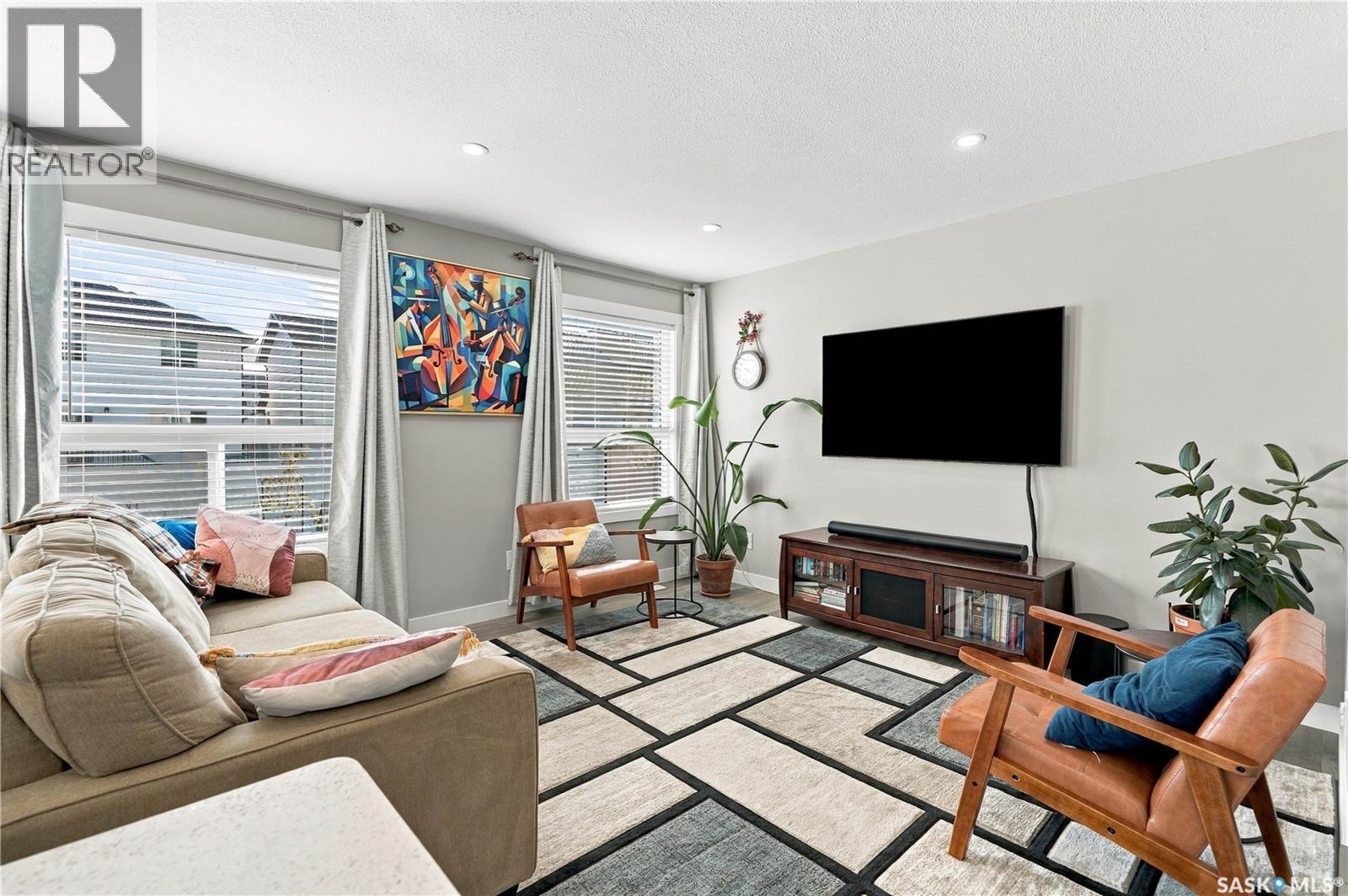 160 Tufts Way Property Photo 13
