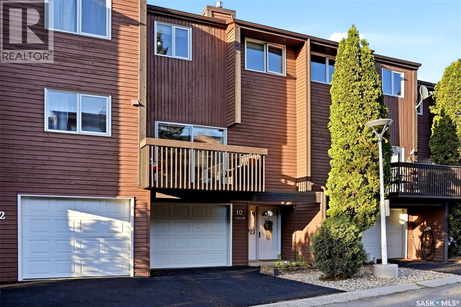 10 Asgar WALK Property Photo 1