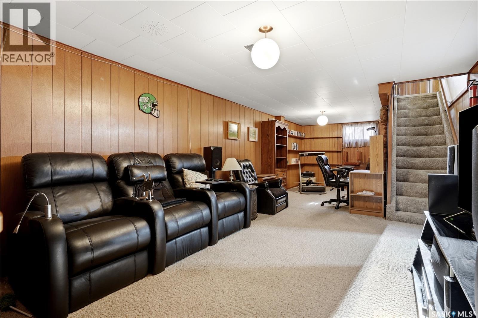 2354 Harvey Street Property Photo 24