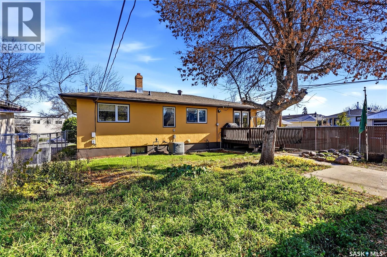2354 Harvey Street Property Photo 40
