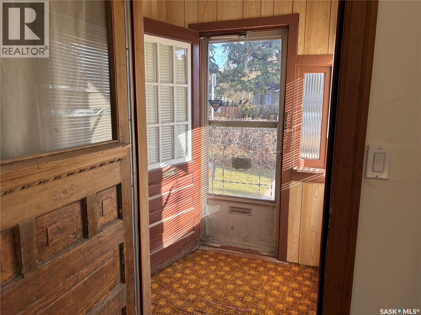 451 T Avenue S Property Photo 2
