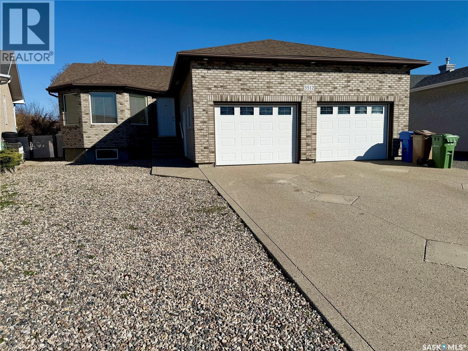 3512 Bishop Crescent E Property Photo 1