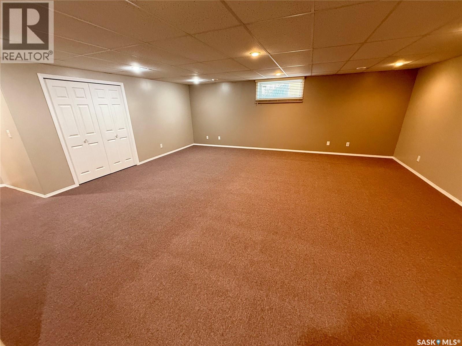 3512 Bishop Crescent E Property Photo 27
