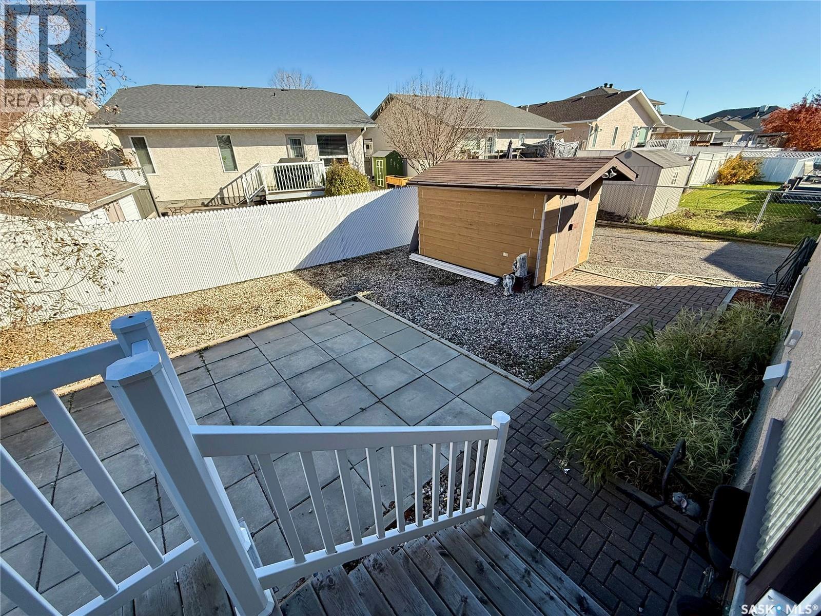 3512 Bishop Crescent E Property Photo 44
