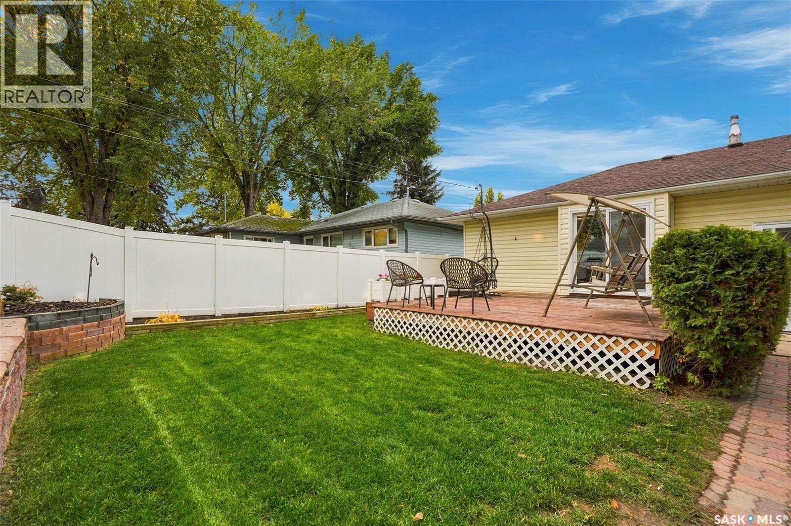 2237 Albert Avenue Property Photo 48
