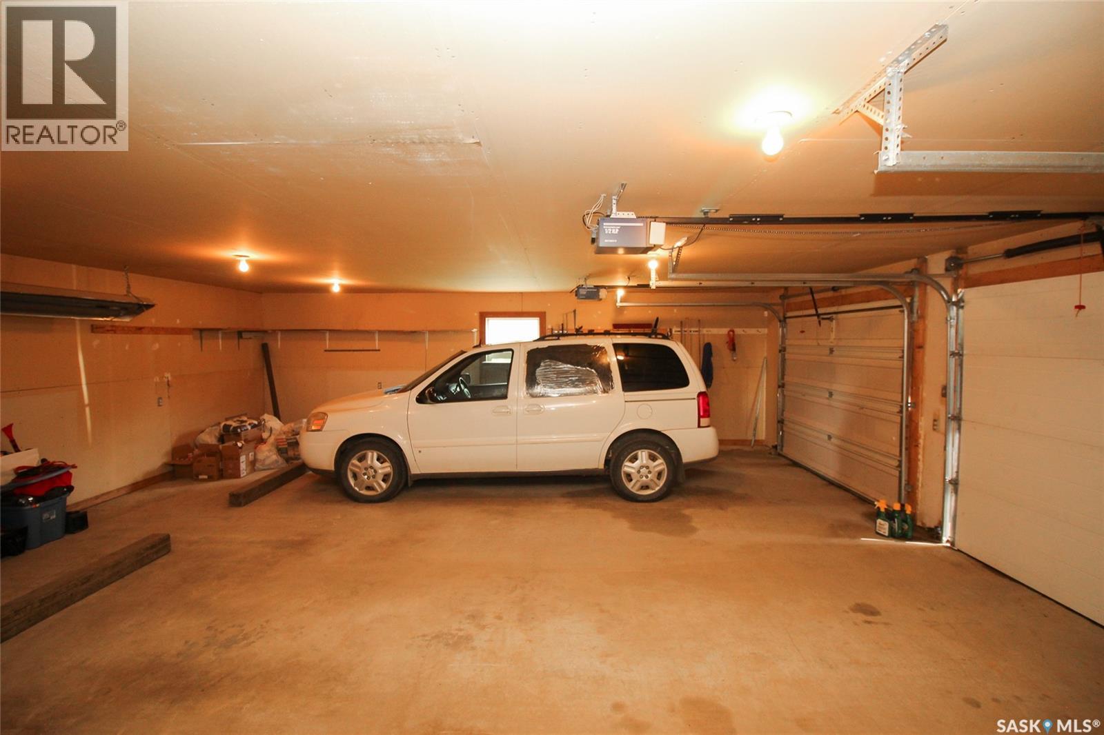 223 2nd Street W Property Photo 31