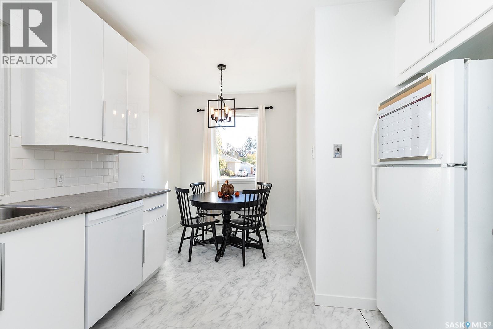 1914 Lansdowne Avenue Property Photo 8